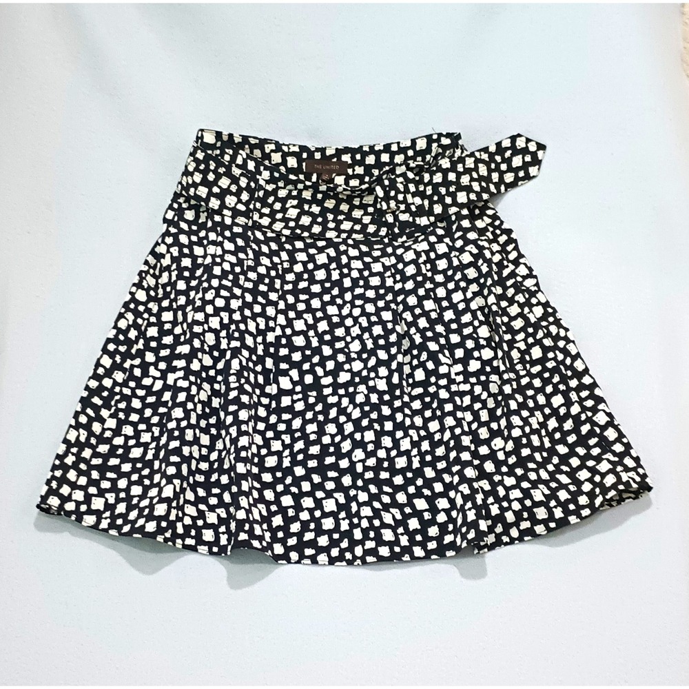 The Limited Women's Black/White Geometric A-Line Short Skirt Belted Size S